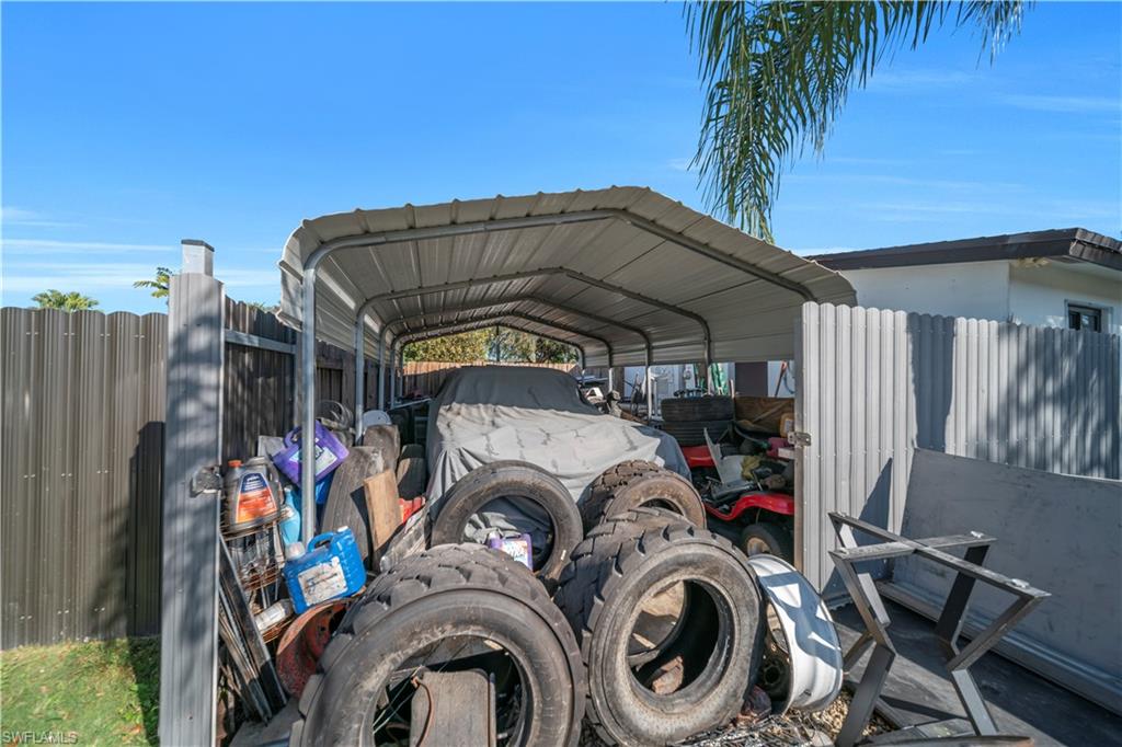 HOMESTEAD PARK - Residential