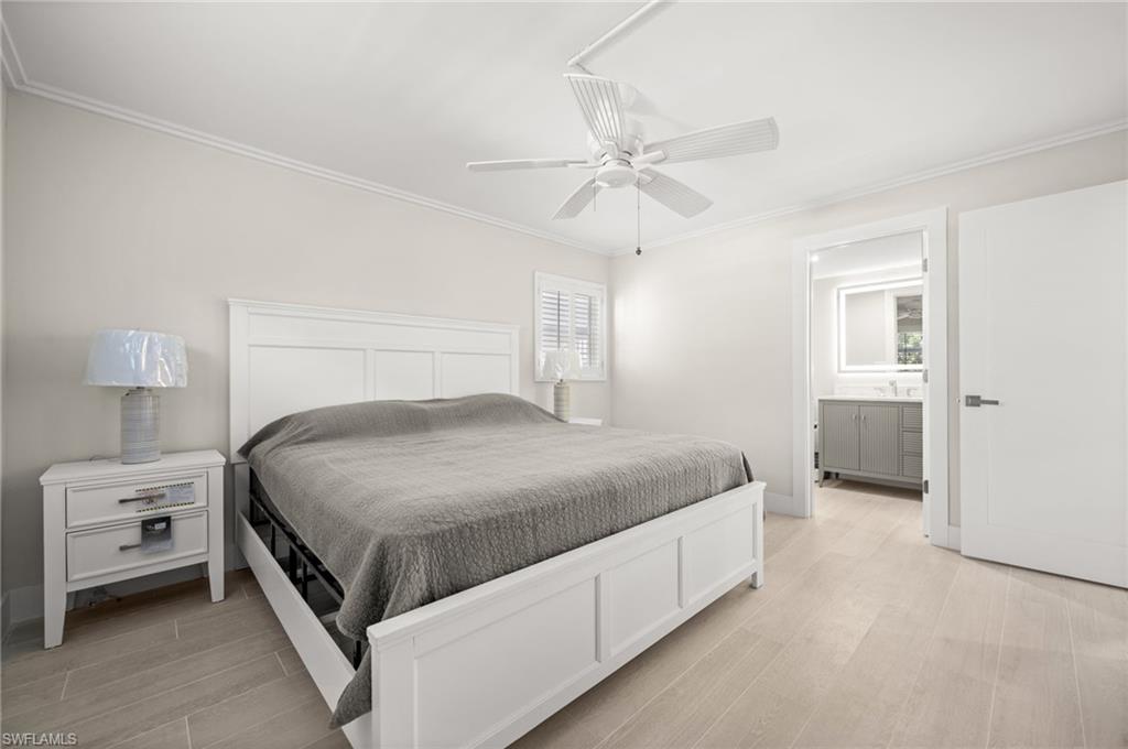 ROYAL BAY VILLAS - Residential