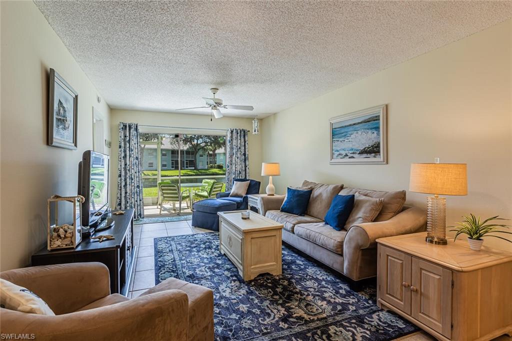 PIPERS POINTE - Residential