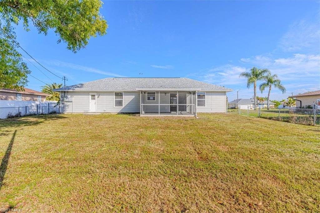 CAPE CORAL - Residential