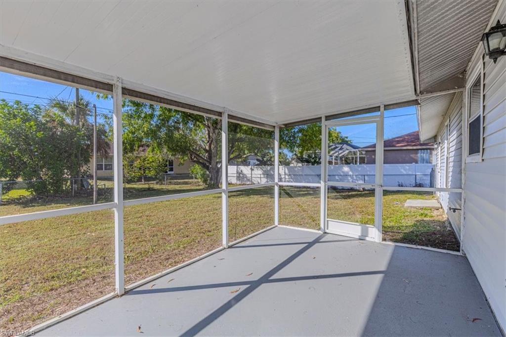 CAPE CORAL - Residential