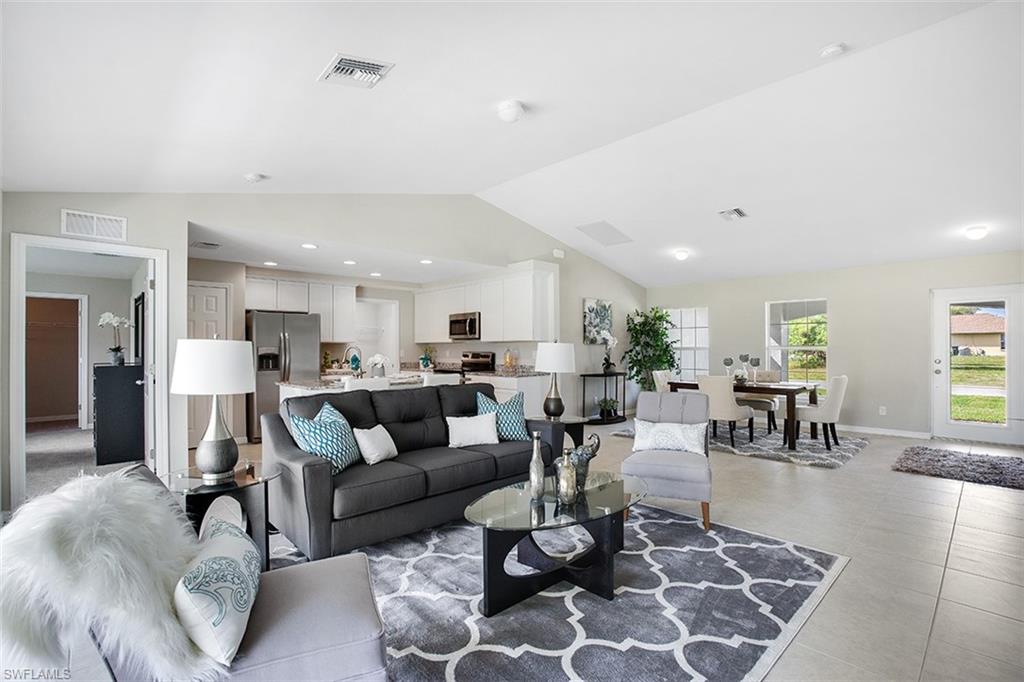 CAPE CORAL - Residential