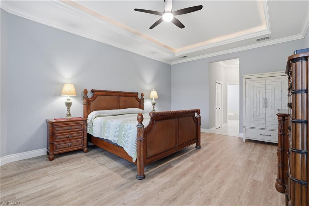 THE LINKS - Residential