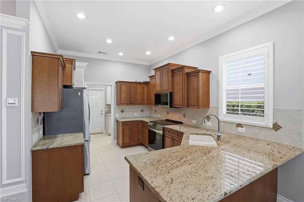 THE LINKS - Residential