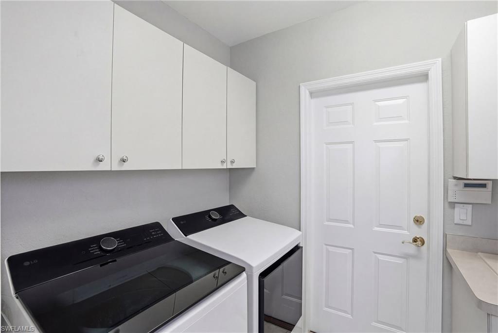 THE LINKS - Residential