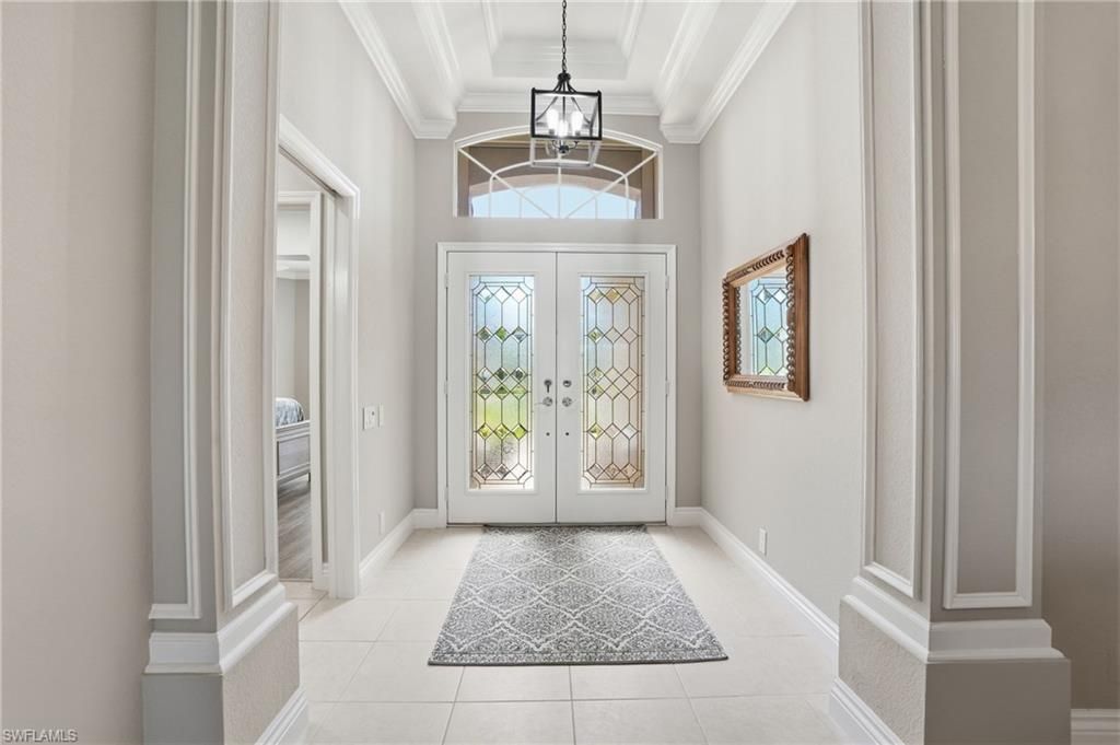 Photo of 6039 Fairway CT, NAPLES, FL 34110 (MLS # 226013176)