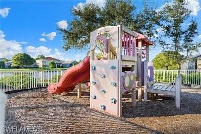 HEATHERWOOD LAKES - Residential