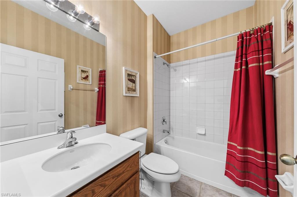 HEATHERWOOD LAKES - Residential