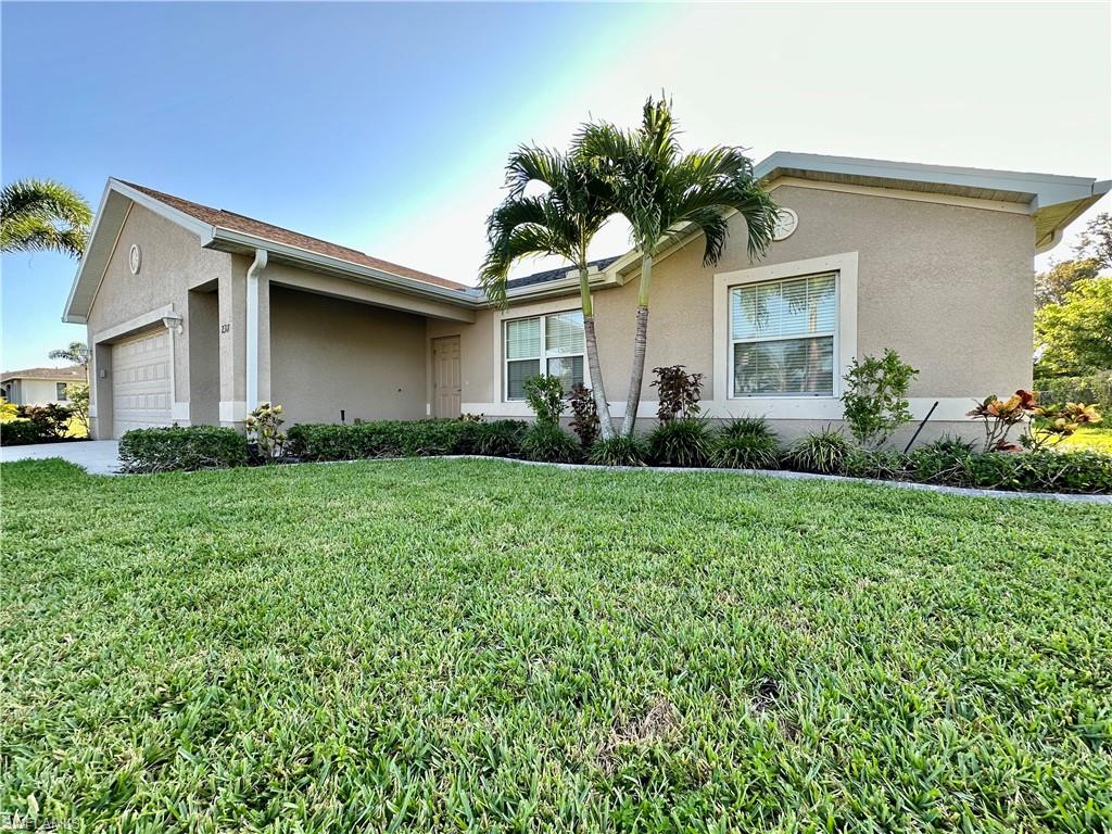 CAPE CORAL - Residential