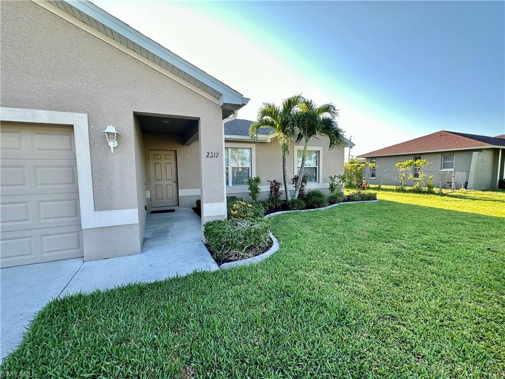 CAPE CORAL - Residential