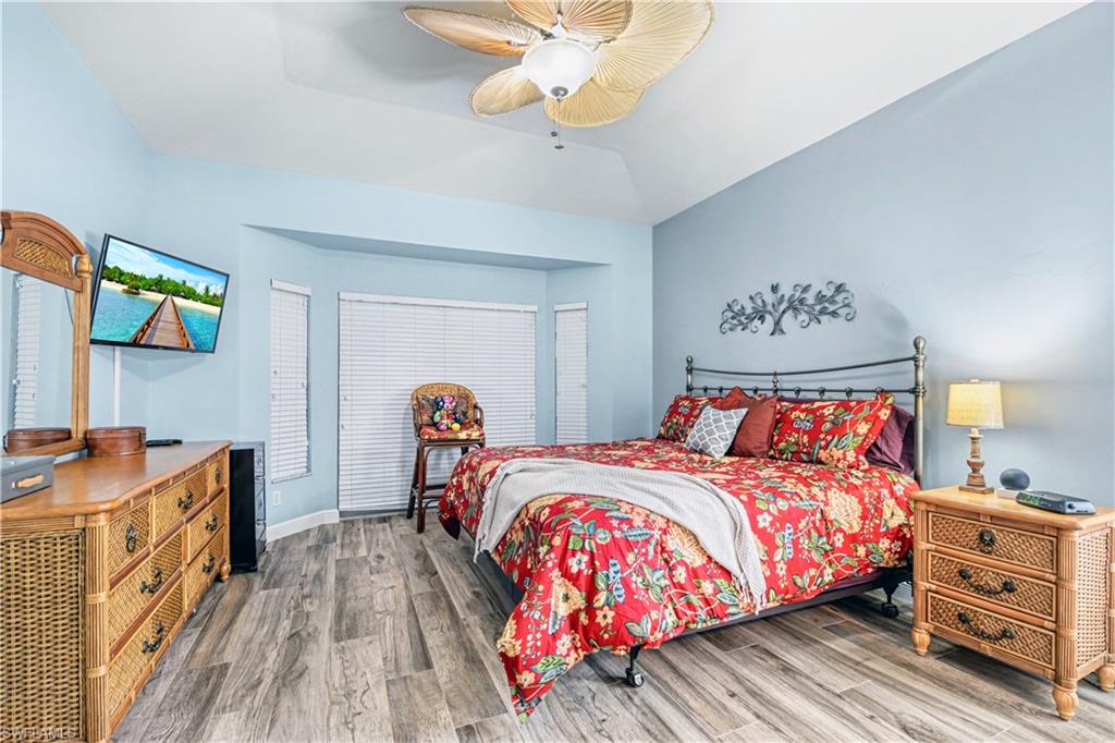 COCONUT SHORES - Residential