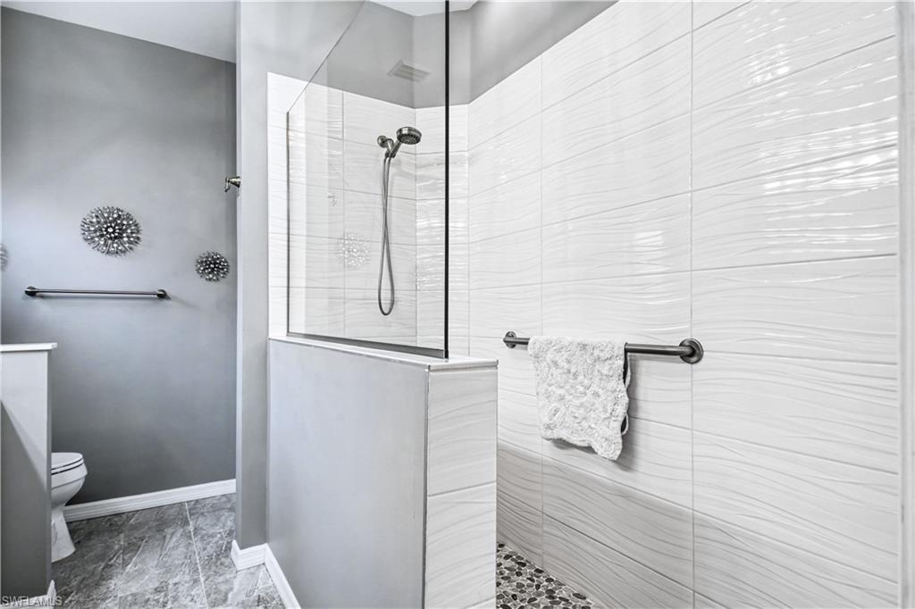 COCONUT SHORES - Residential