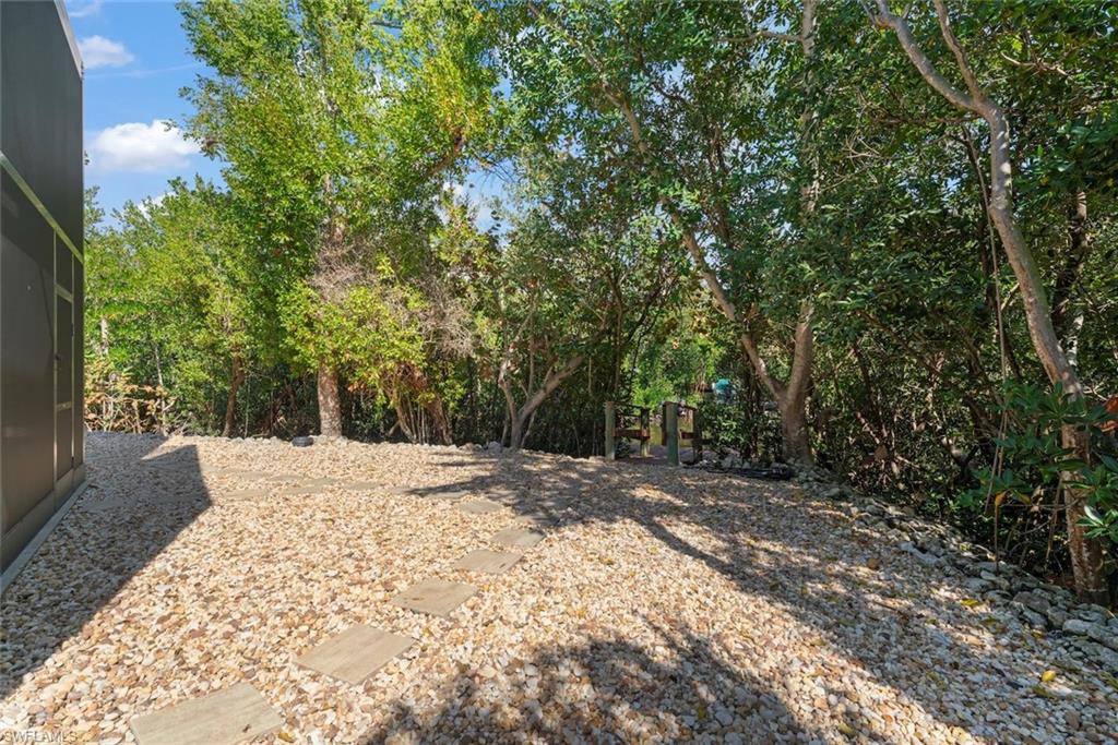 SANIBEL ESTATES - Residential