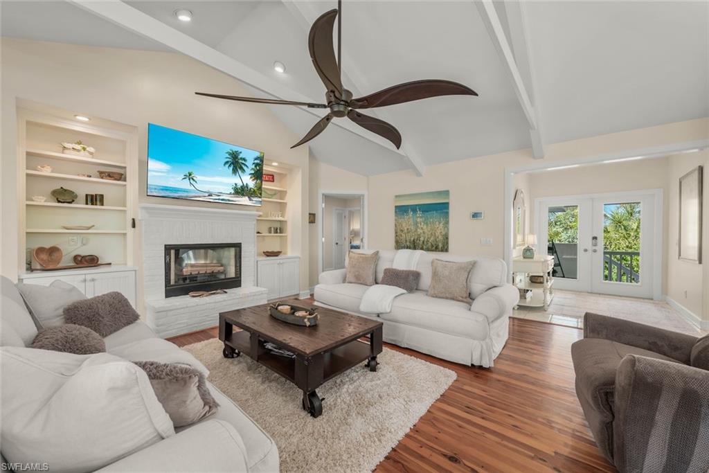 SANIBEL ESTATES - Residential