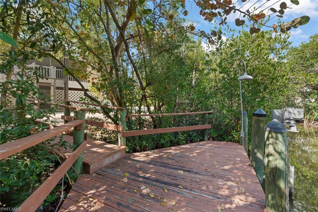 SANIBEL ESTATES - Residential