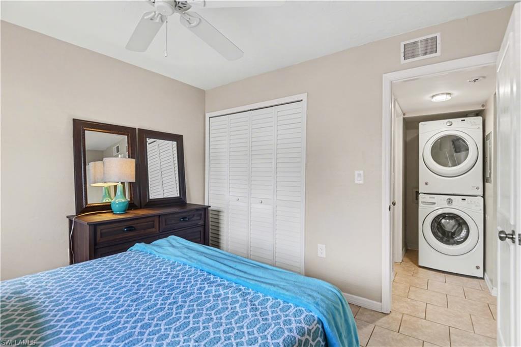 PINEWOOD SOUTH CONDO - Residential