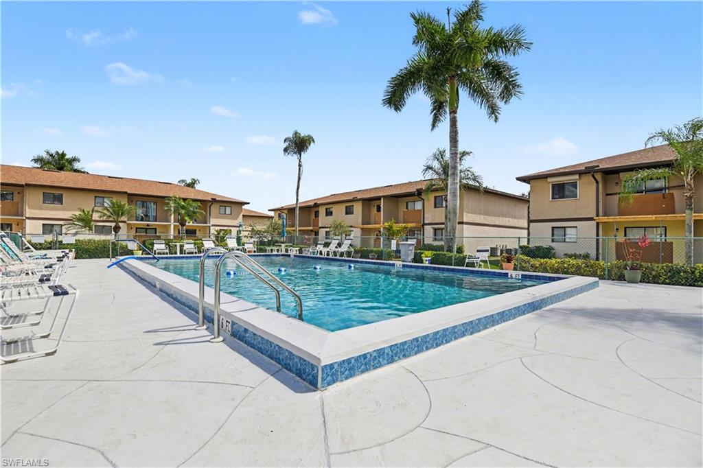 PINEWOOD SOUTH CONDO - Residential