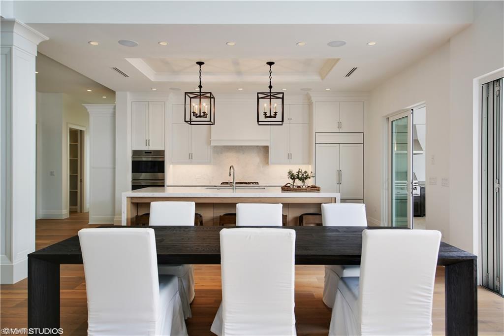 OLDE NAPLES - Residential