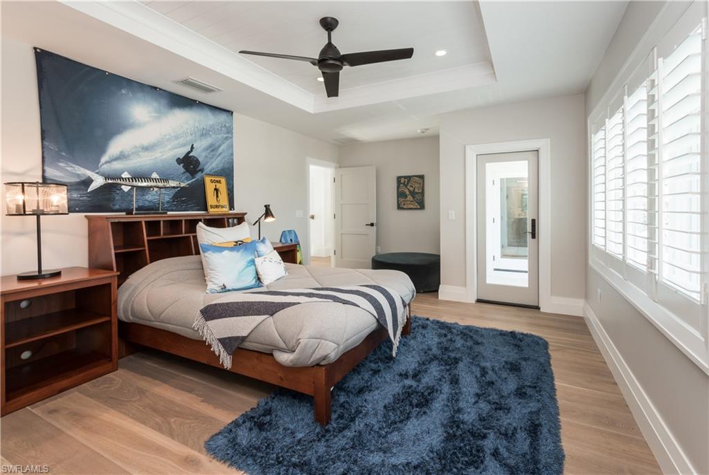 OLDE NAPLES - Residential