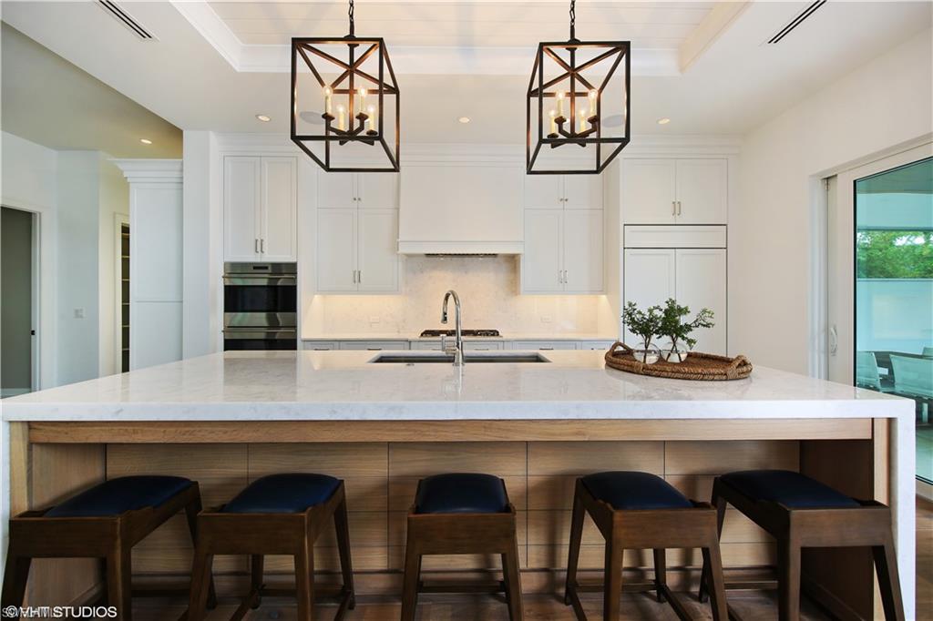 OLDE NAPLES - Residential