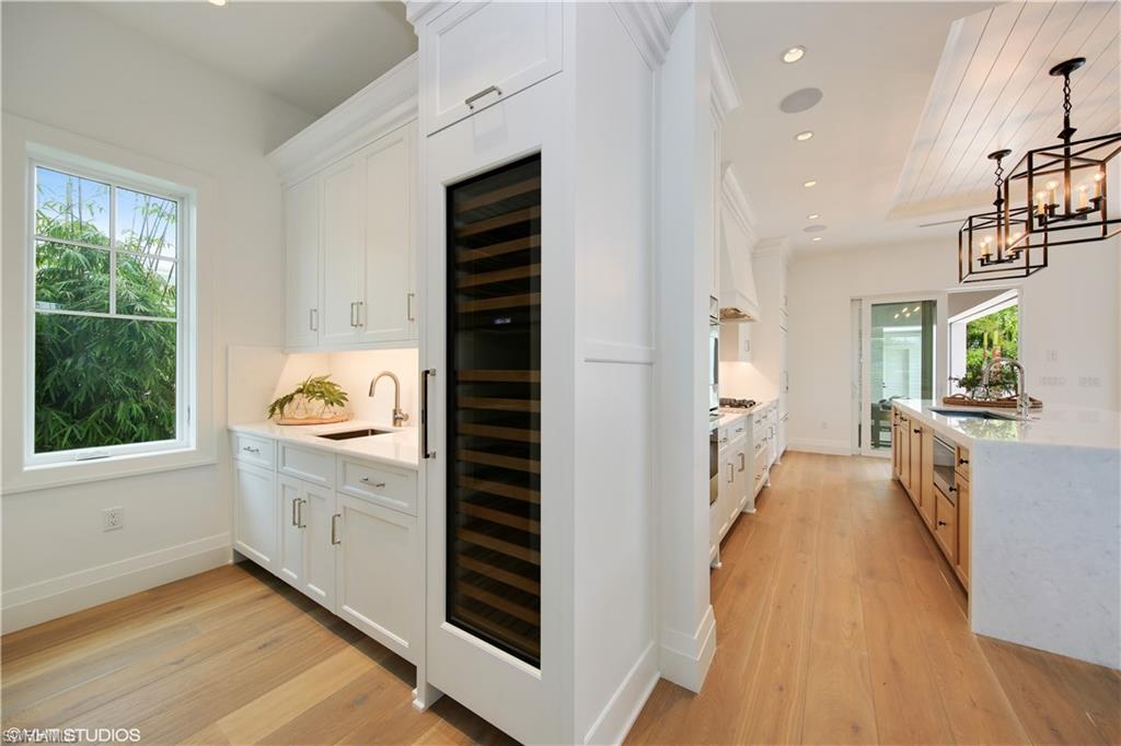 OLDE NAPLES - Residential