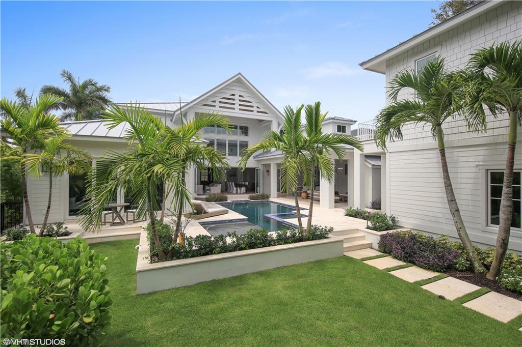 OLDE NAPLES - Residential