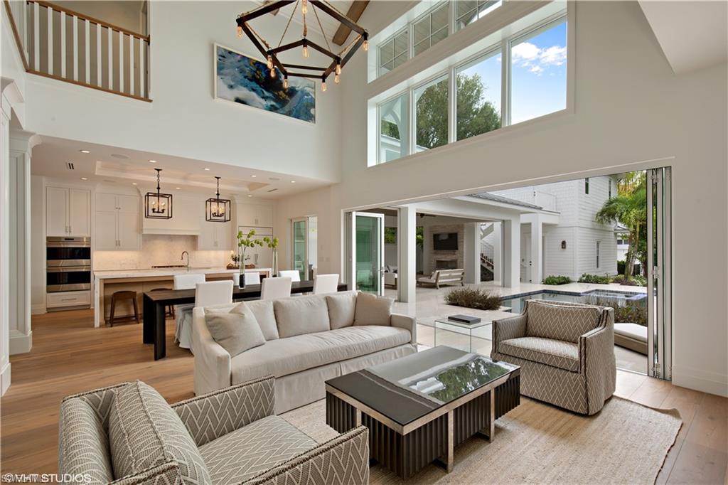 OLDE NAPLES - Residential