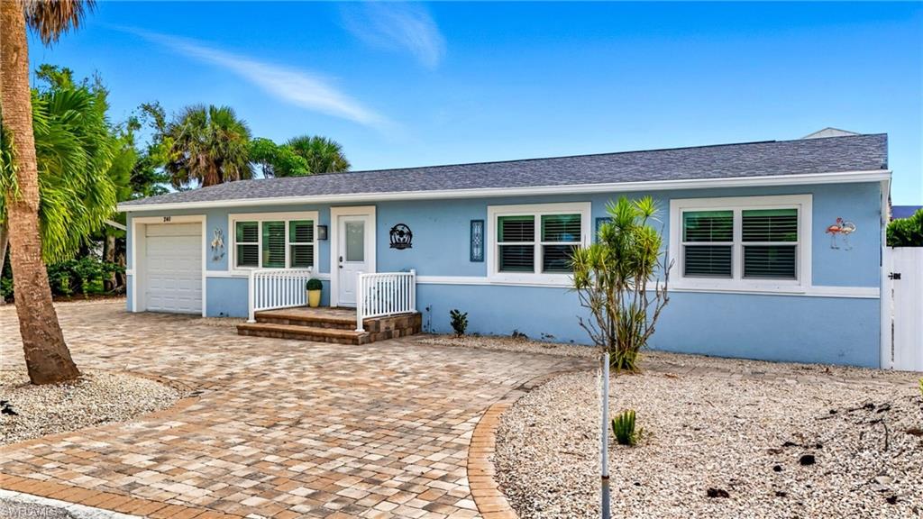 BEACH ESTATES - Residential