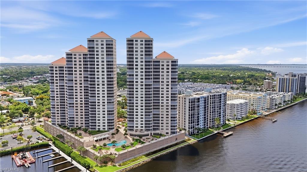 HIGH POINT PLACE - Residential