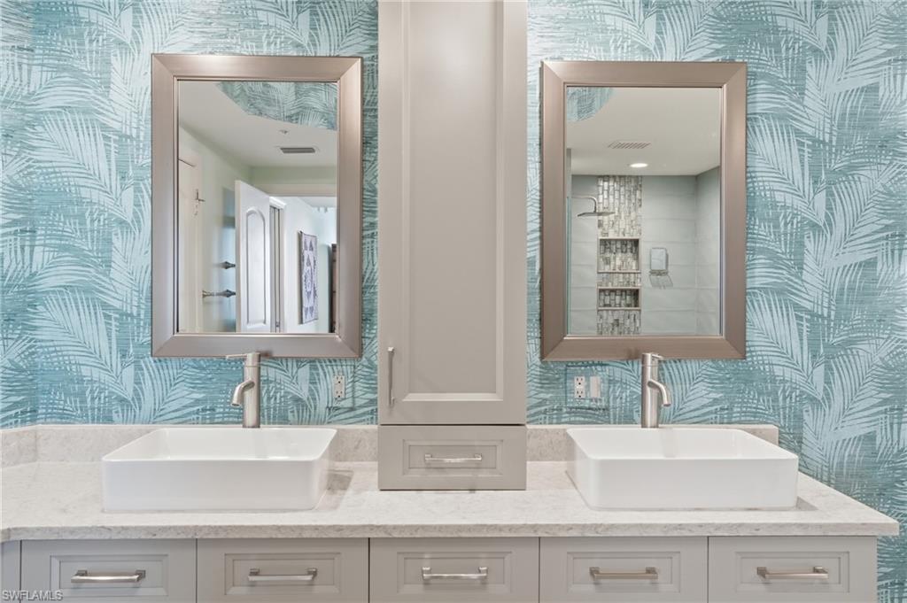 HIGH POINT PLACE - Residential