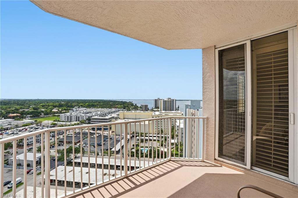 HIGH POINT PLACE - Residential