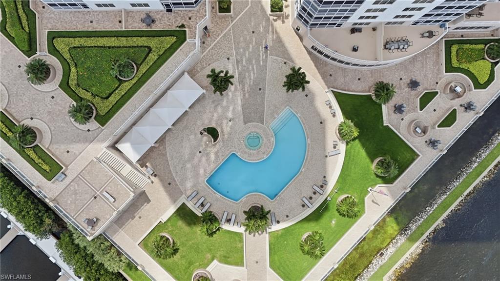 HIGH POINT PLACE - Residential