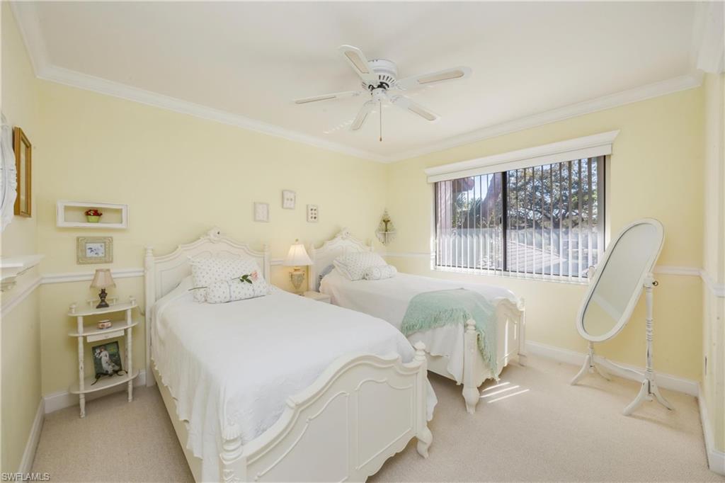 COACH HOUSE - Residential