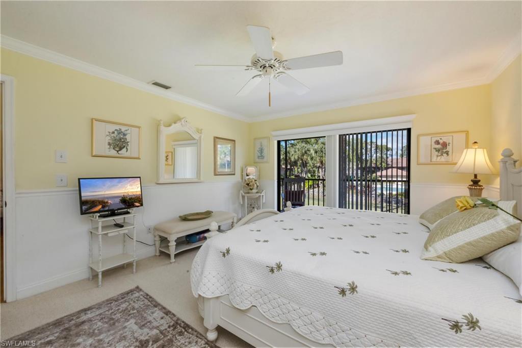 COACH HOUSE - Residential