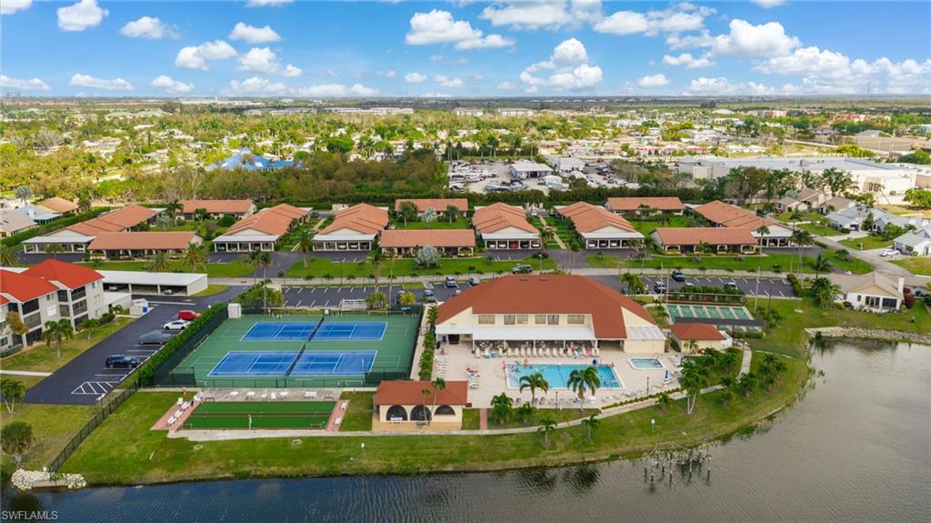 VILLAS AT CINNAMON COVE - Residential