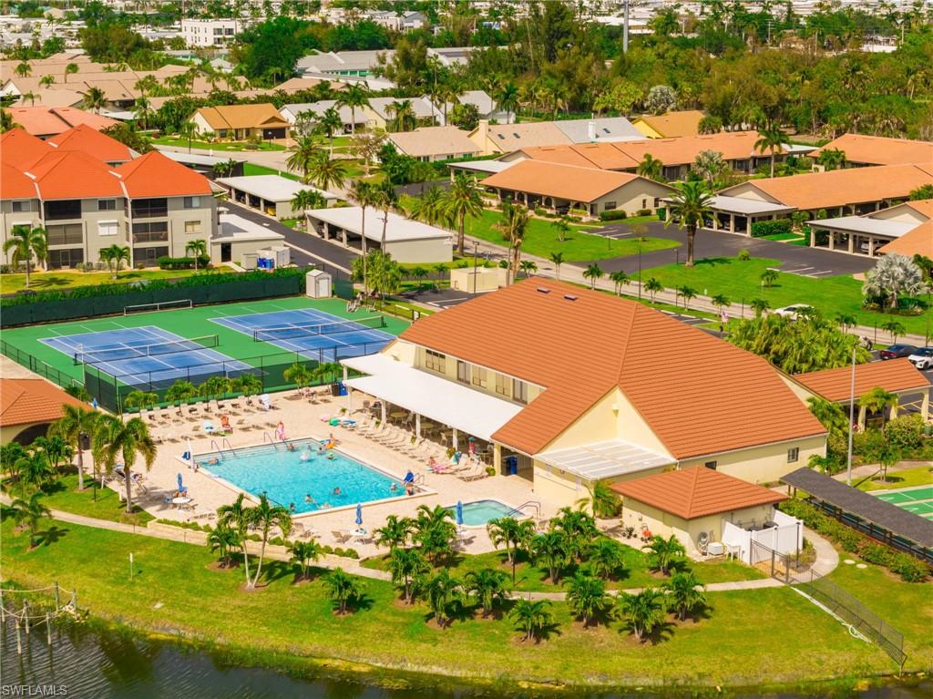 VILLAS AT CINNAMON COVE - Residential