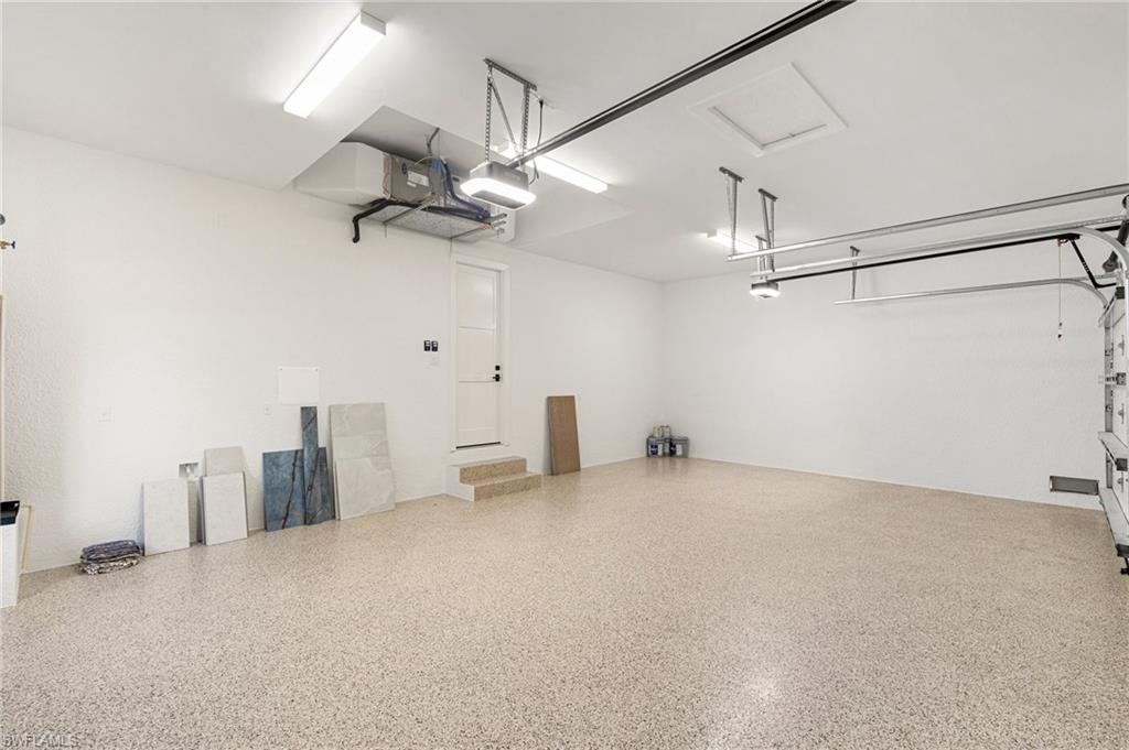 TIGERTAIL - Residential