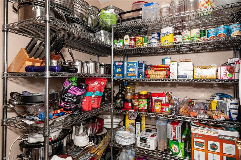 OLDE SOUTH VIEW GARDENS - Residential