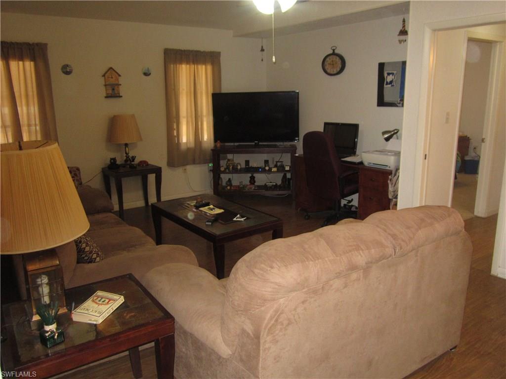 PORT CHARLOTTE - Residential