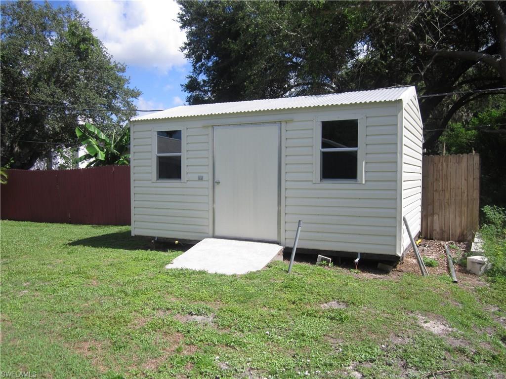 PORT CHARLOTTE - Residential