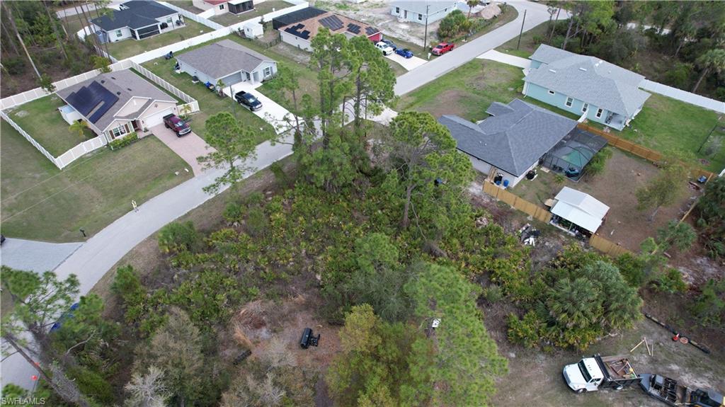 PORT CHARLOTTE - Land