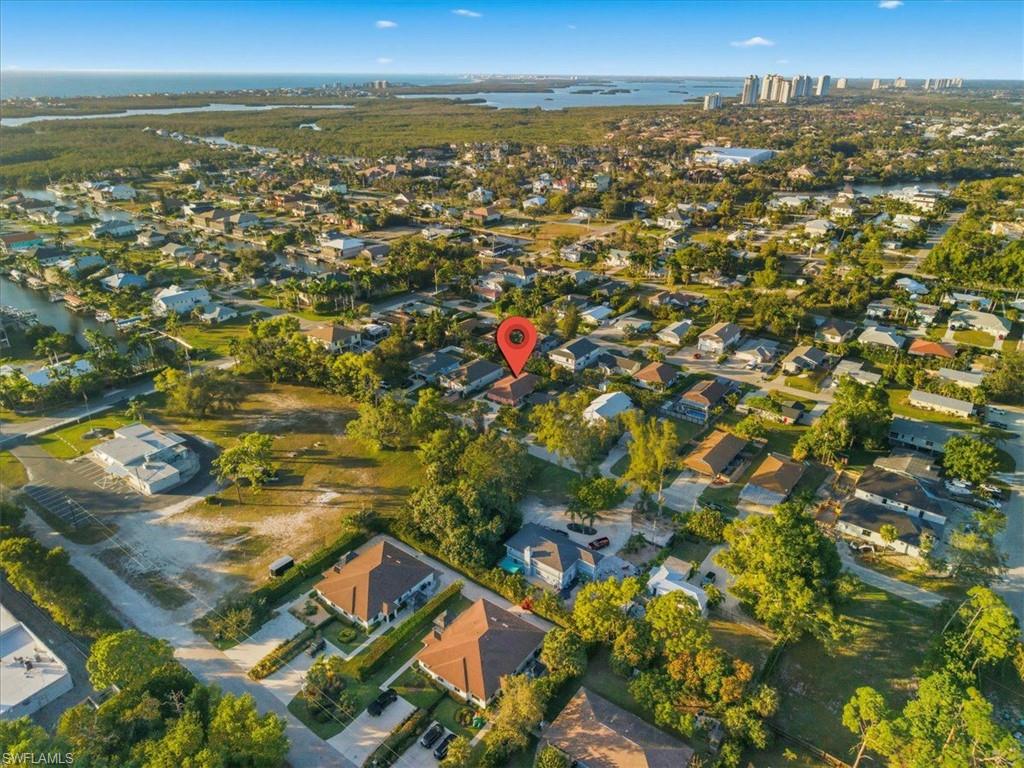 IMPERIAL SHORES - Residential