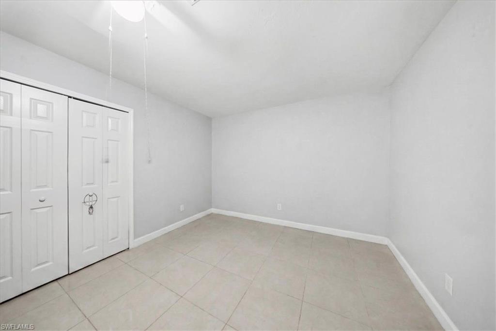 IMPERIAL SHORES - Residential