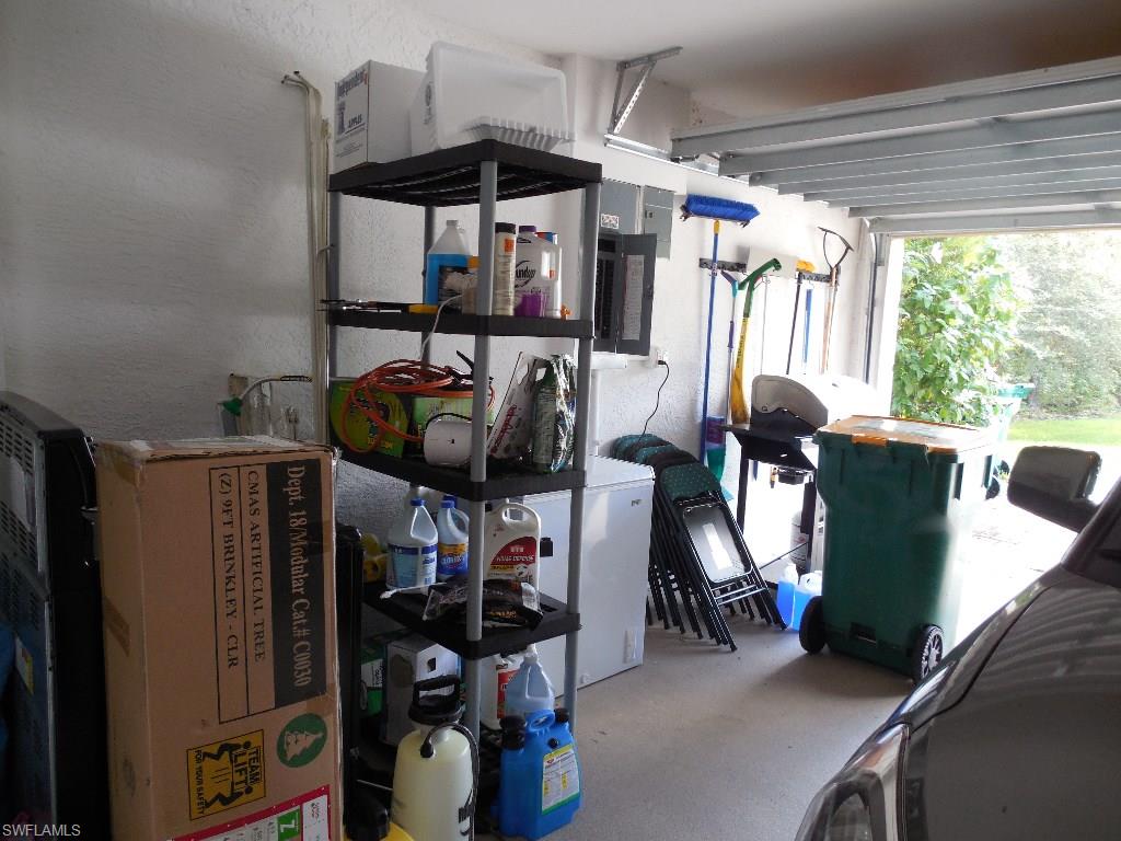 GOLDEN GATE ESTATES - Residential