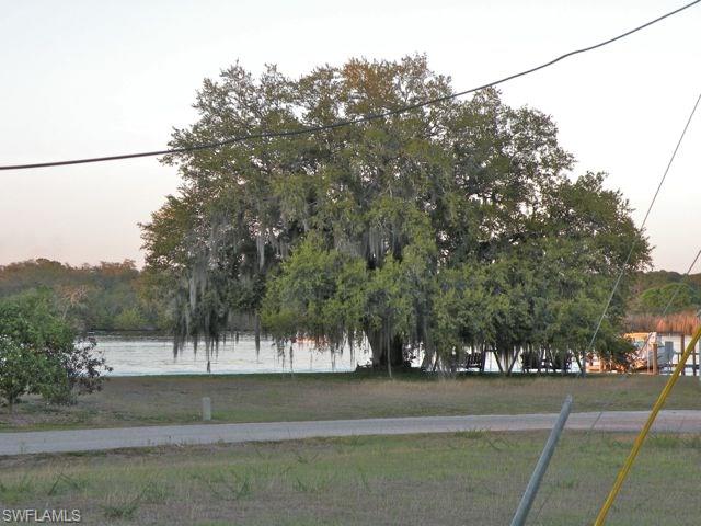 WATERWAY SHORES - Residential