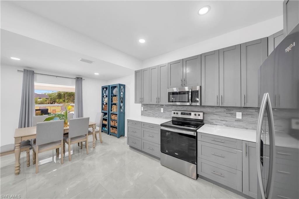 FORT MYERS - Residential