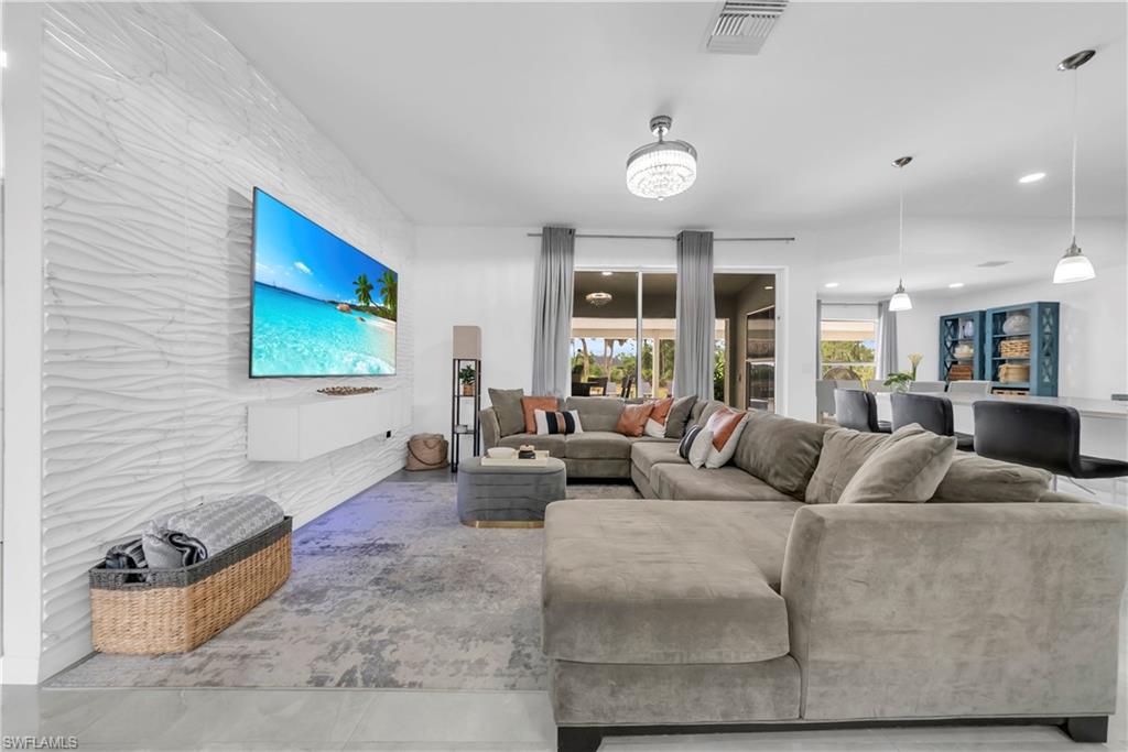 FORT MYERS - Residential