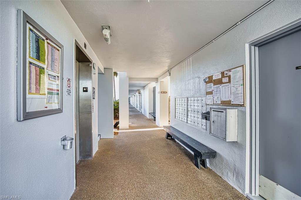 SEVEN LAKES - Residential