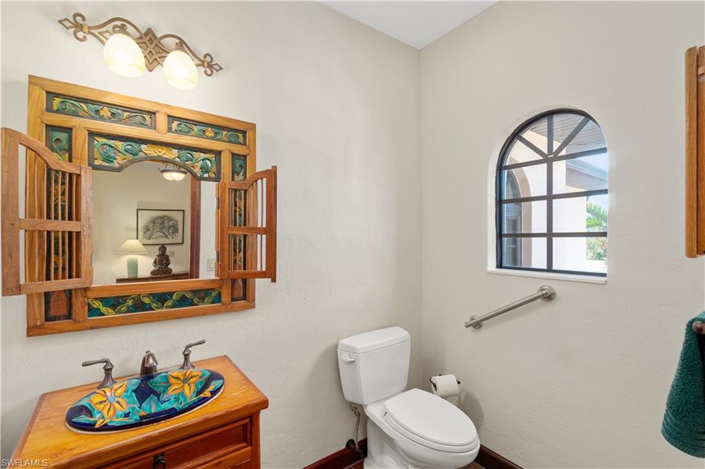 IMPERIAL SHORES - Residential