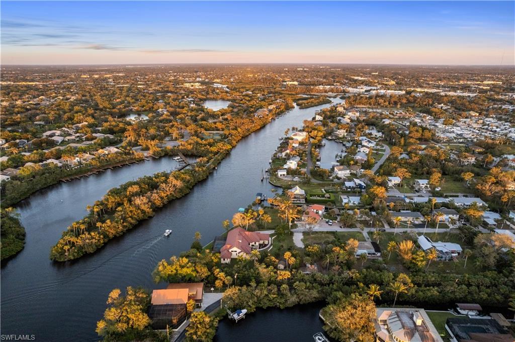 IMPERIAL SHORES - Residential